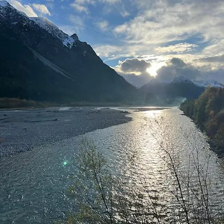 Stanzls - Am Lech Apartment *